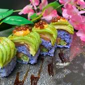 Papille qui s’éveille avec notre Cali Royal Papillon  Disponible dès ce soir chez l’instant sushi CHATEAUNEUF les martigues  #sushi  #sushilovers #papillon #restaurant #food #bestsushi #linstantsushi